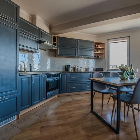 Zloty Wschod - ダルウフコ